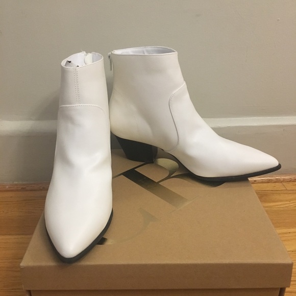 Charlotte russe white booties Clearance